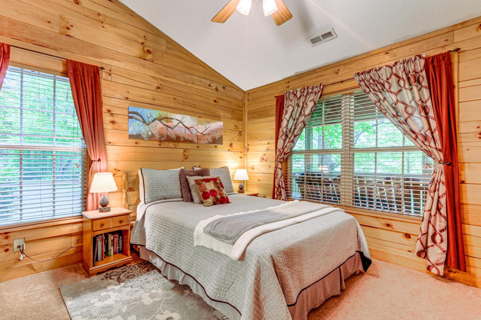 Serene Maggie Valley Retreat With Deck And Hot Tub! Esterno foto